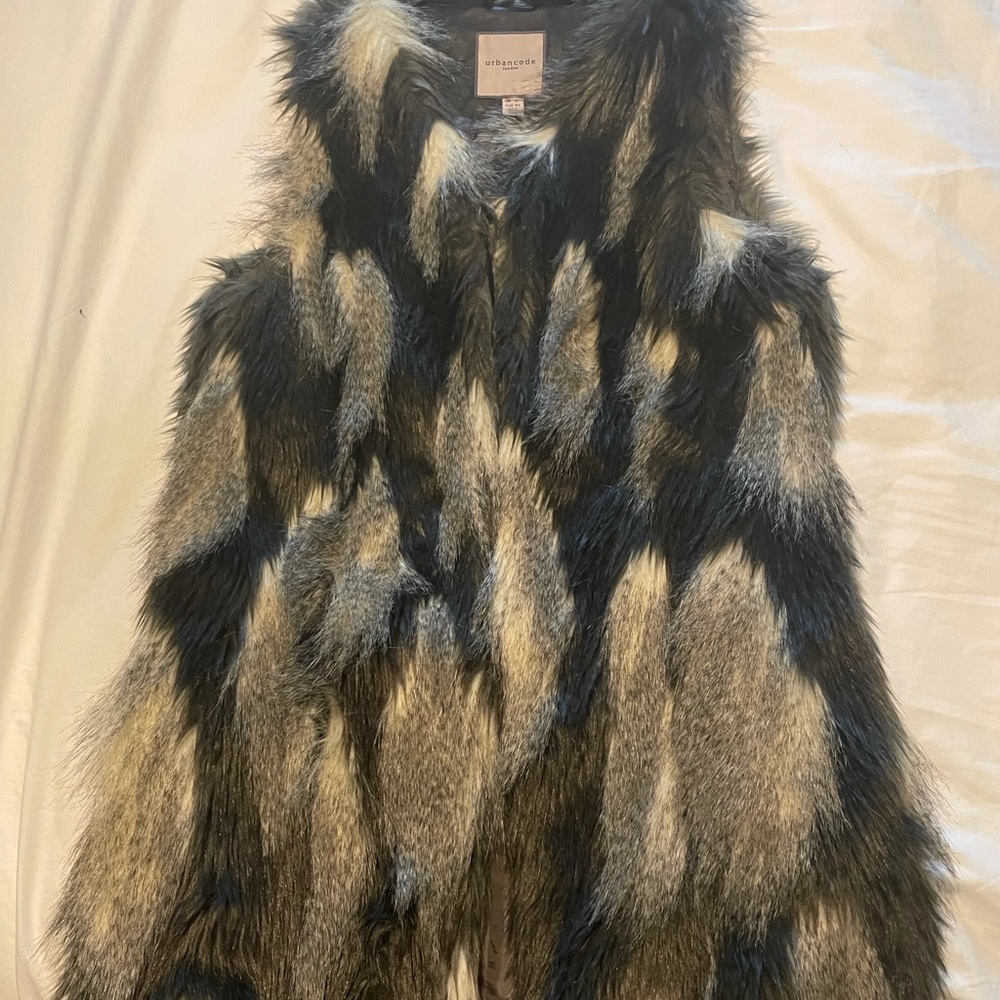 Urbancode Faux Fur Vest